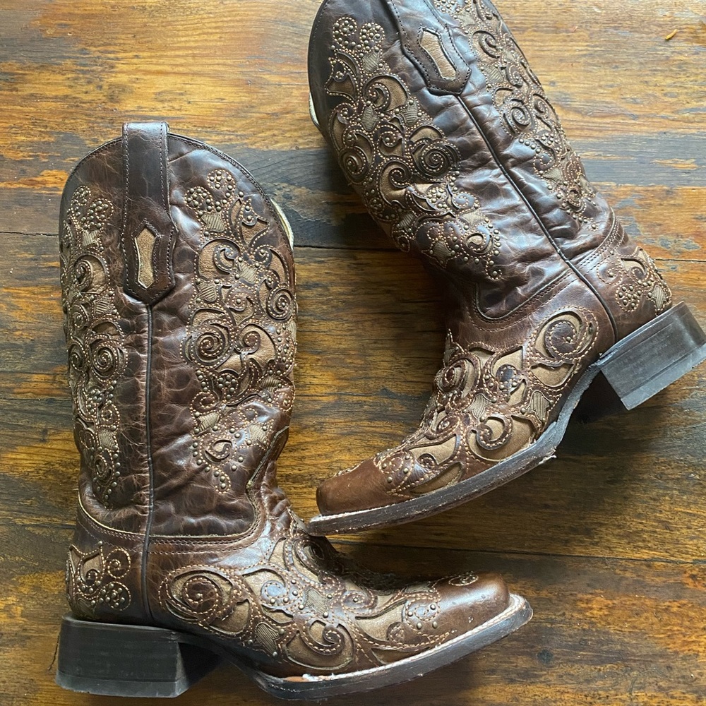 Corral Women’s cowgirl Boots